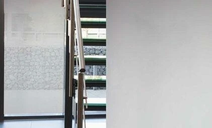 Zonwerende Raamfolie Statisch Lichtgrijs (50cm) 1 Zonwerende Raamfolie Statisch Lichtgrijs (50cm)